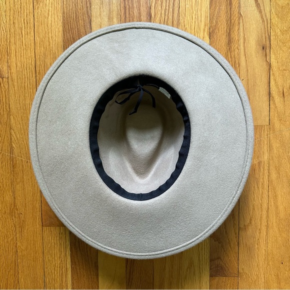 Western Wide Brim Fedora Wool Hat - Picture 6 of 6